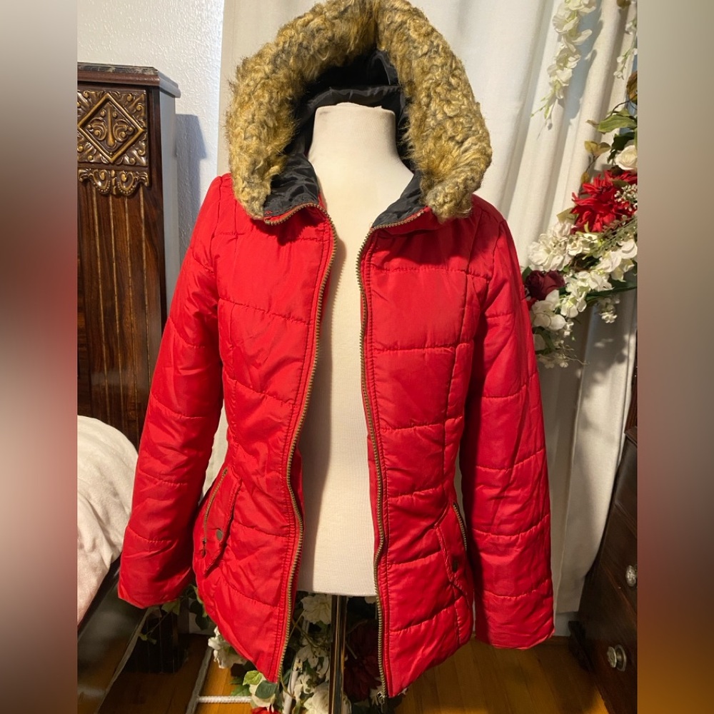 Celebrity Pink Red Quilted Puffer Jacket with Faux Fur Trim Hood